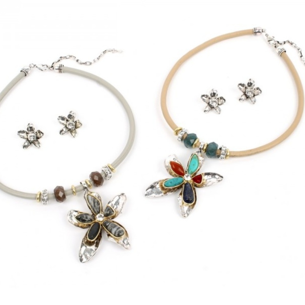 New Flower Necklace and Earrings Set